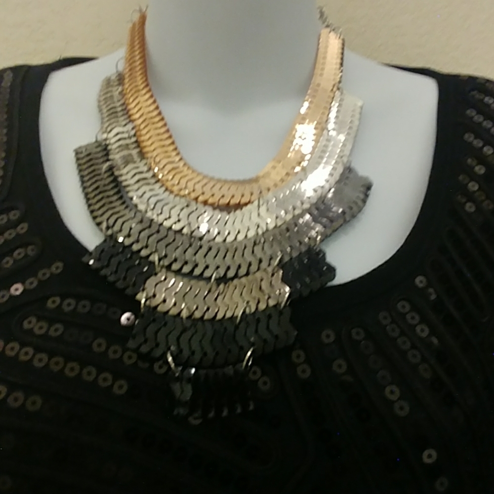 Metallic Layered Necklace